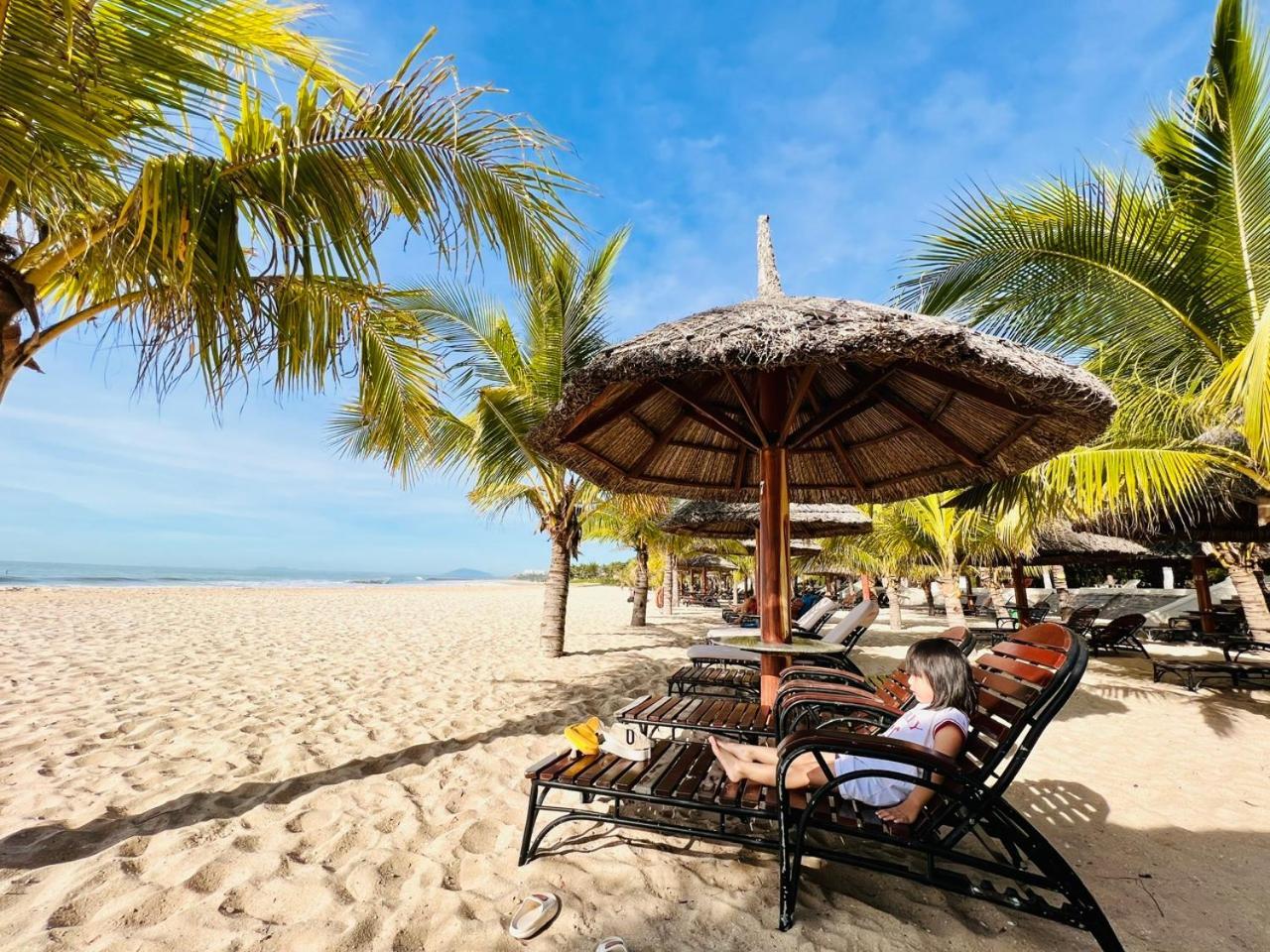 1 Seaview- 2 Gardenview 2Mins To The Beach - Luxury Condotel ฟานเที้ยต ภายนอก รูปภาพ